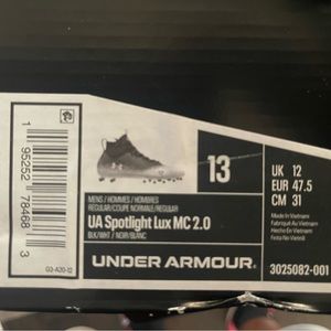 Men’s UA football Cleats